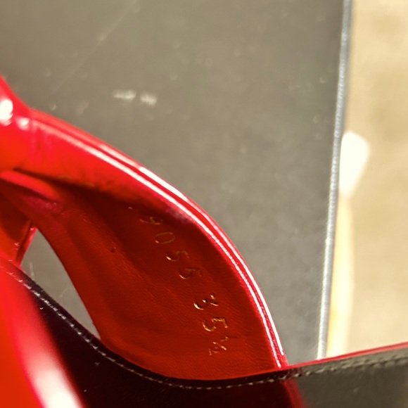 Saint Laurent NWOB Designer Amy Patent Leather Bow Ankle-Strap Sandals Size 35.5 - Picture 13 of 14